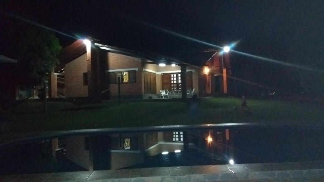 Chácara Charbella Vila Tres Ranchos Exterior foto