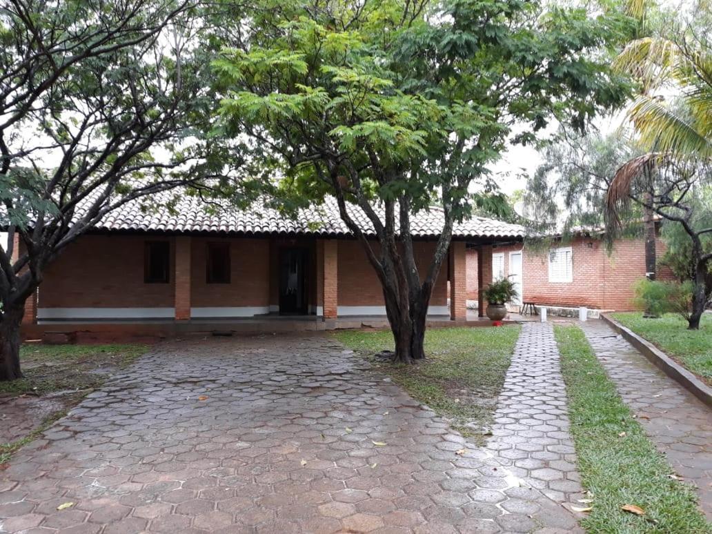 Chácara Charbella Vila Tres Ranchos Exterior foto